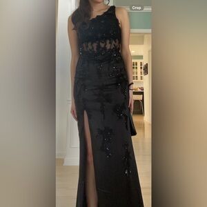 David's Bridal Black Lace Prom Dress